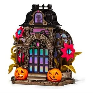 Bath & Body Works CONSERVATORY Haunted House Halloween Wallflower Plug Glow